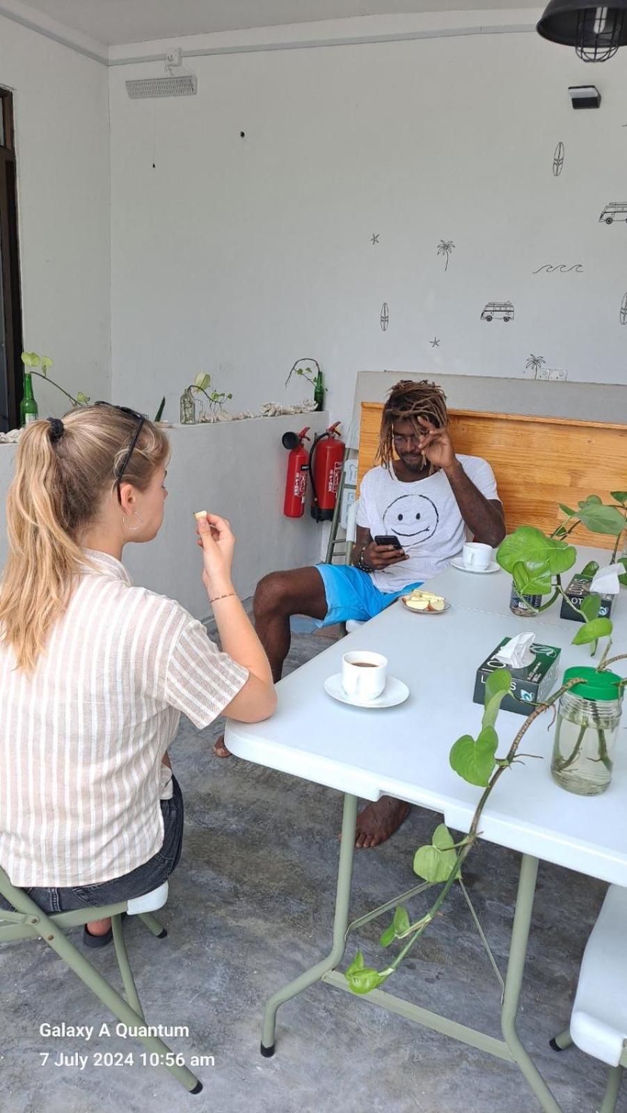 Maavaharu Guest House Himmafushi Eksteriør billede